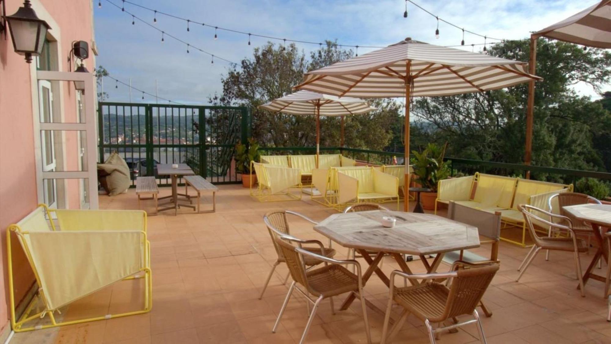 Wot Sintra Sarrazola Hotel Colares Exterior photo
